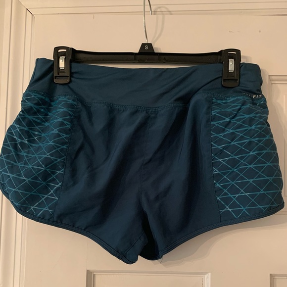 Nike Shorts - Picture 2 of 5